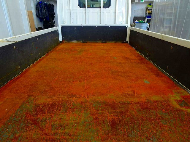 いすゞ エルフ 小型 平ボディ 2RG-NJR88A(96524) 22枚目