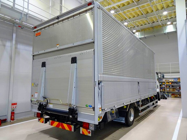 いすゞ フォワード 中型 アルミウィング 2RG-FRR90T2(96525) 3枚目