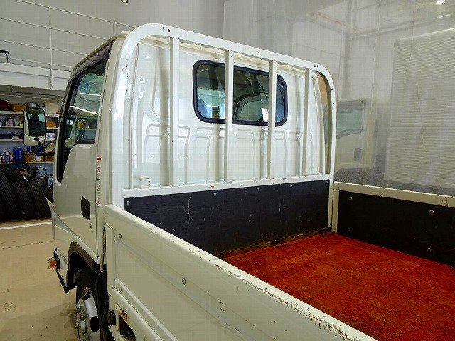 いすゞ エルフ 小型 平ボディ 2RG-NJR88A(96524) 26枚目