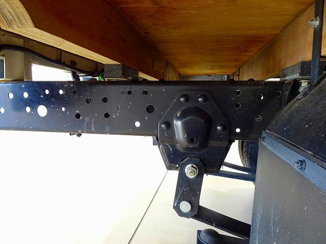 いすゞ エルフ 小型 平ボディ 2RG-NJR88A(96524) 38枚目