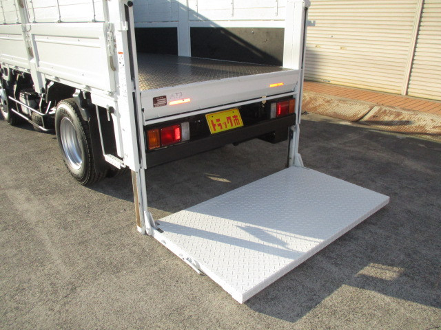 いすゞ エルフ 小型 平ボディ TRG-NKR85A(96526) 3枚目