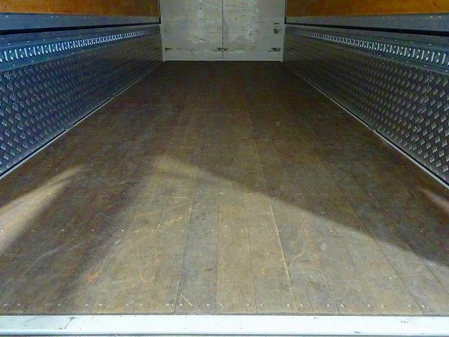 いすゞ フォワード 中型 アルミウィング 2RG-FRR90T2(96525) 23枚目