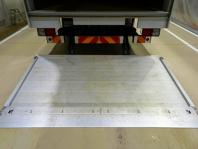 いすゞ フォワード 中型 アルミウィング 2RG-FRR90T2(96525) 34枚目