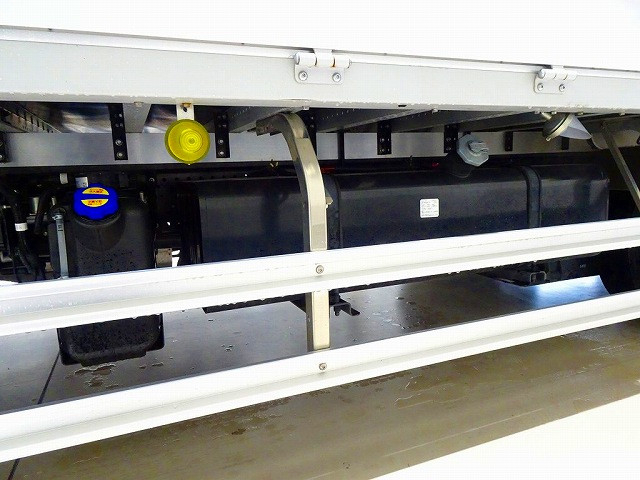 いすゞ フォワード 中型 アルミウィング 2RG-FRR90T2(96525) 42枚目