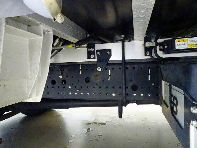 いすゞ フォワード 中型 アルミウィング 2RG-FRR90T2(96525) 47枚目