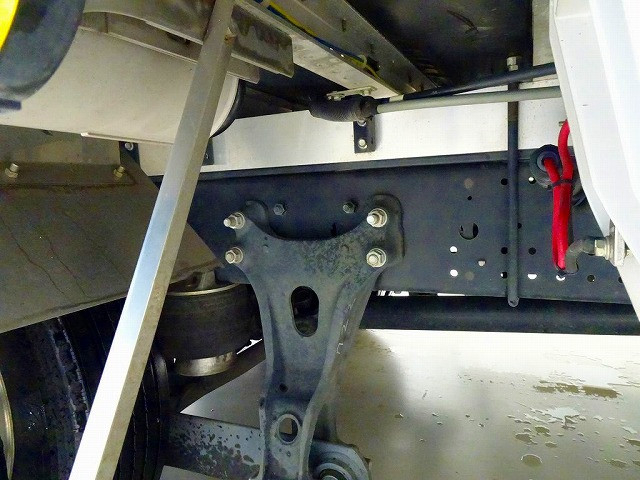 いすゞ フォワード 中型 アルミウィング 2RG-FRR90T2(96525) 48枚目