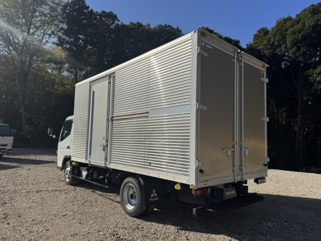 三菱ふそう キャンター 小型 アルミバン 2PG-FEB50(96528) 4枚目