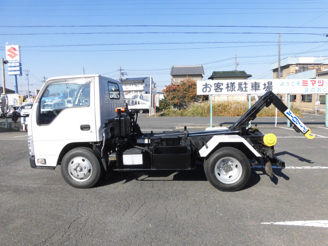 いすゞ エルフ 小型 コンテナ専用車 TKG-NKR85AN(96529) 10枚目