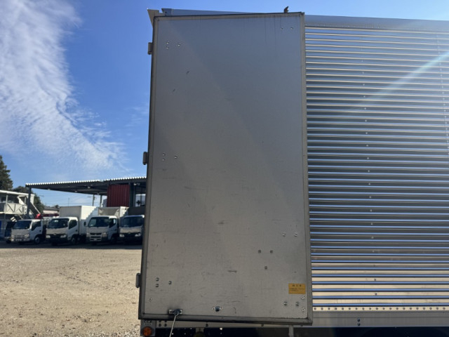 三菱ふそう キャンター 小型 アルミバン 2PG-FEB50(96528) 17枚目