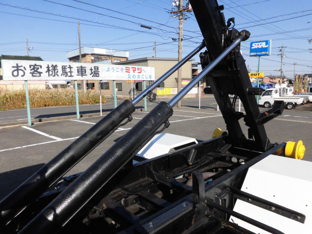 いすゞ エルフ 小型 コンテナ専用車 TKG-NKR85AN(96529) 13枚目