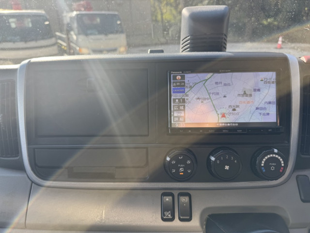 三菱ふそう キャンター 小型 アルミバン 2PG-FEB50(96528) 26枚目