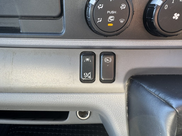 三菱ふそう キャンター 小型 アルミバン 2PG-FEB50(96528) 28枚目