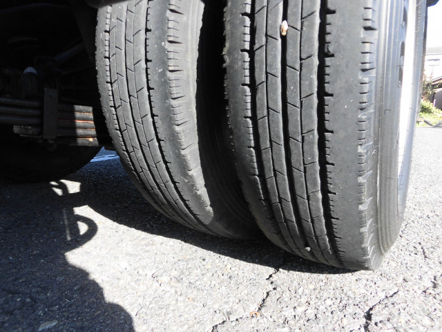 いすゞ エルフ 小型 コンテナ専用車 TKG-NKR85AN(96529) 22枚目