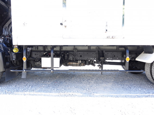 日野 デュトロ 小型 冷凍冷蔵バン TPG-XZU710M(96530) 18枚目