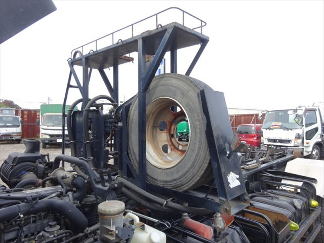 いすゞ フォワード 中型 コンテナ専用車 PKG-FRR90S2(96550) 29枚目