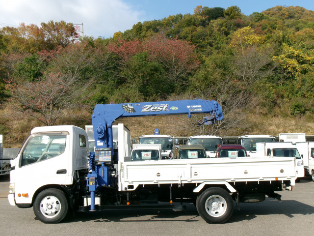 日野 デュトロ 小型 クレーン付き BKG-XZU344M(96552) 3枚目