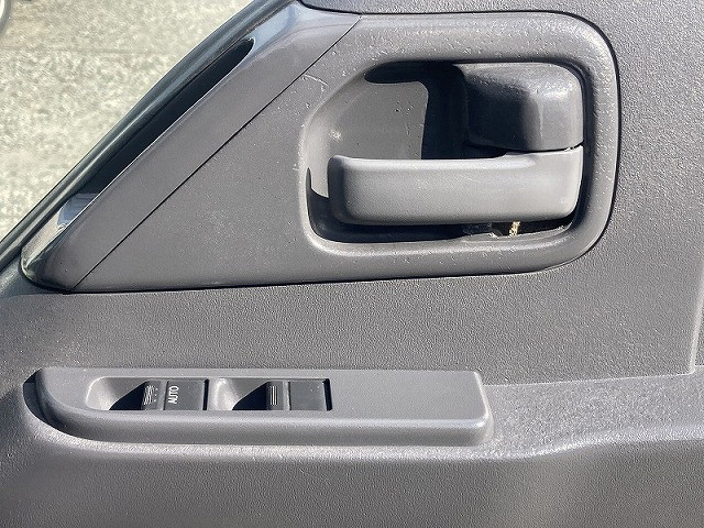 いすゞ エルフ 小型 アルミバン BKG-NHR85AN(96551) 26枚目