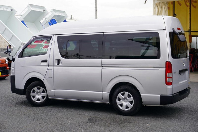 トヨタ ハイエース 小型 ライトバン CBF-TRH200K(96556) 7枚目