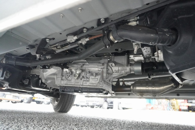 トヨタ ハイエース 小型 ライトバン CBF-TRH200K(96556) 13枚目