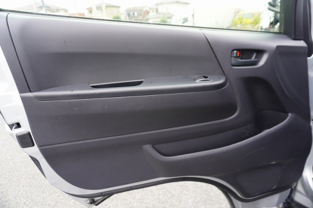 トヨタ ハイエース 小型 ライトバン CBF-TRH200K(96556) 41枚目