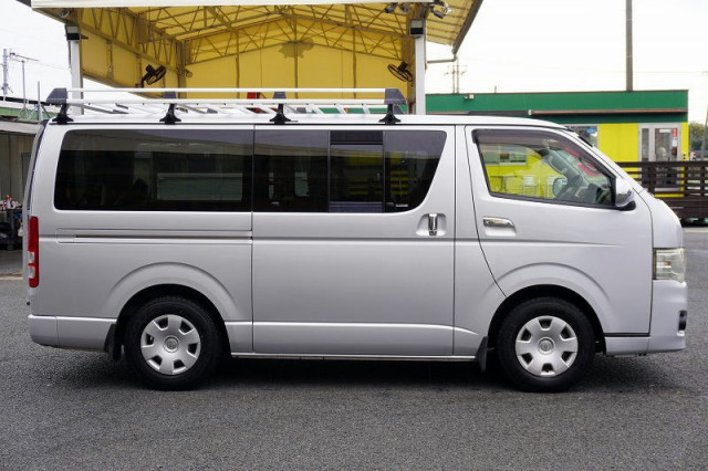 トヨタ ハイエース 小型 ライトバン CBF-TRH200V(96558) 5枚目