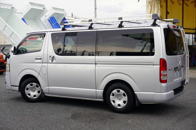 トヨタ ハイエース 小型 ライトバン CBF-TRH200V(96558) 7枚目