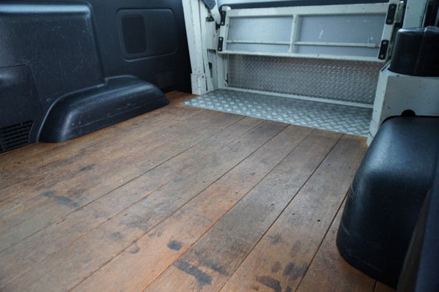 トヨタ ハイエース 小型 ライトバン CBF-TRH200V(96558) 25枚目