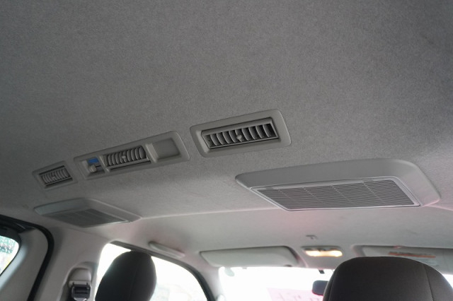 トヨタ ハイエース 小型 ライトバン CBF-TRH200V(96558) 31枚目