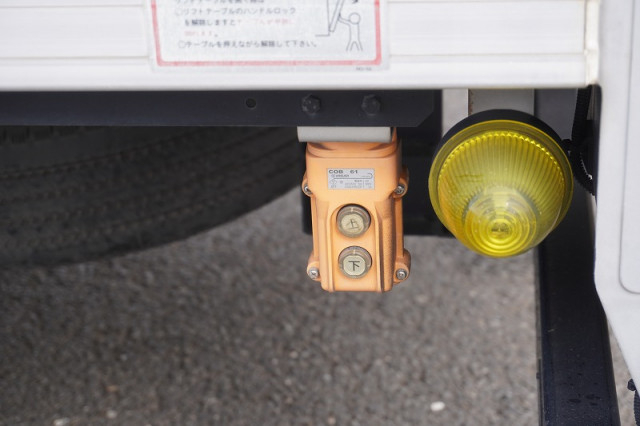 いすゞ エルフ 小型 アルミバン TRG-NLR85AN(96559) 27枚目