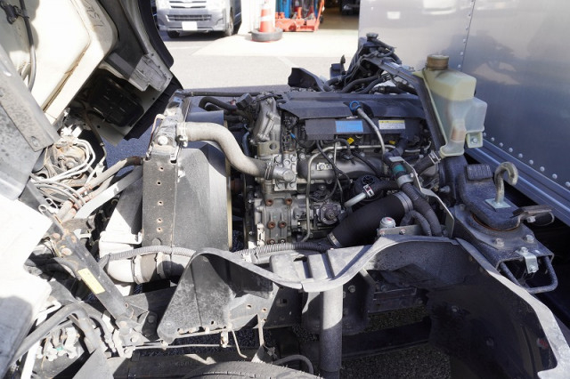 日産自動車 アトラス 小型 アルミバン TRG-FEB5W(96564) 15枚目