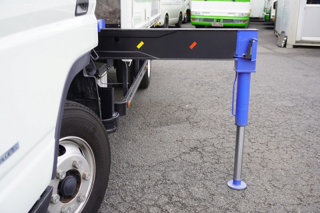 三菱ふそう キャンター 小型 クレーン付き 2PG-FEB80(96565) 25枚目