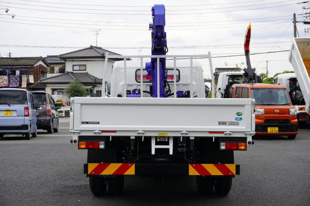 三菱ふそう キャンター 小型 クレーン付き 2PG-FEB80(96567) 4枚目