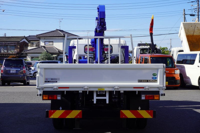 三菱ふそう キャンター 小型 クレーン付き 2PG-FEB80(96568) 4枚目