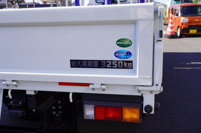 三菱ふそう キャンター 小型 クレーン付き 2PG-FEB80(96568) 31枚目