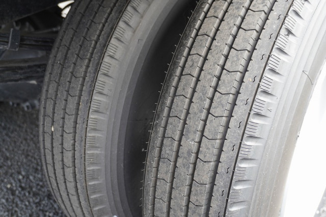 三菱ふそう キャンター 小型 クレーン付き 2PG-FEB80(96569) 11枚目