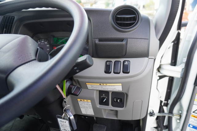 三菱ふそう キャンター 小型 クレーン付き 2PG-FEB80(96569) 36枚目