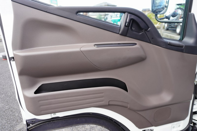 三菱ふそう キャンター 小型 クレーン付き 2RG-FEB80(96570) 41枚目