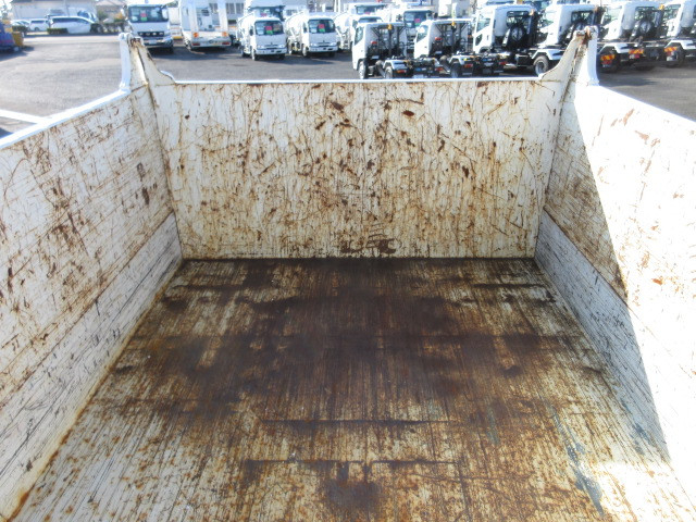 いすゞ フォワード 中型 コンテナ専用車 2RG-FRR90S4(96575) 9枚目