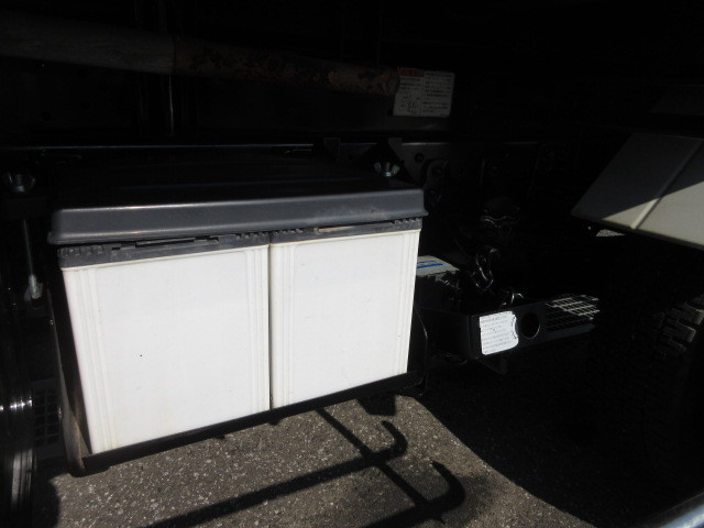 いすゞ フォワード 中型 コンテナ専用車 2RG-FRR90S4(96575) 39枚目