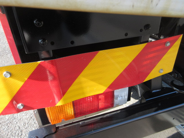 いすゞ フォワード 中型 コンテナ専用車 2RG-FRR90S4(96575) 49枚目