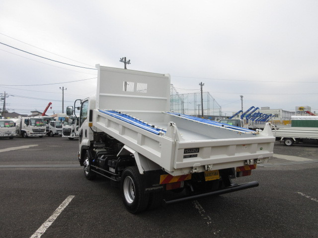 いすゞ フォワード 小型 土砂ダンプ 2PG-FRR90S1(96580) 3枚目