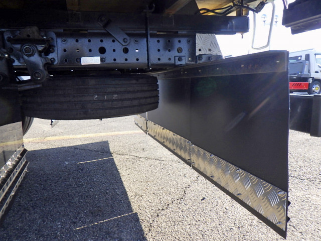 三菱ふそう キャンター 小型 平ボディ 2PG-FEB80(96579) 30枚目