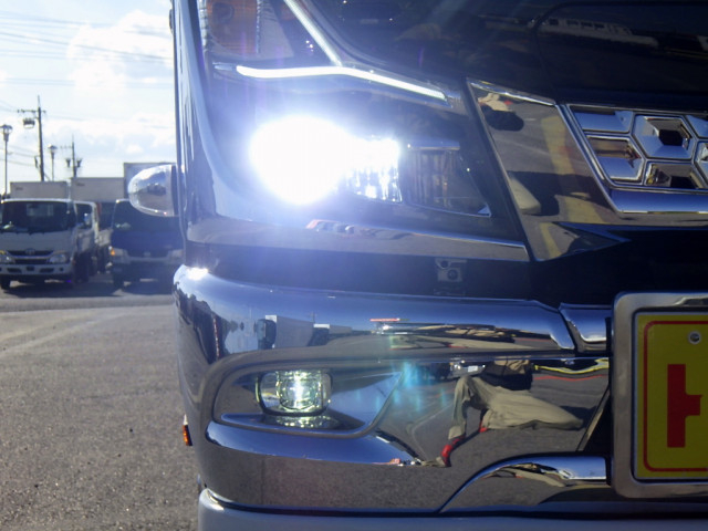 三菱ふそう キャンター 小型 車載専用車 2PG-FEB80(96581) 3枚目