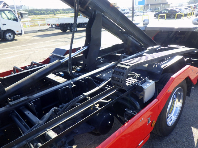 三菱ふそう キャンター 小型 車載専用車 2PG-FEB80(96581) 19枚目