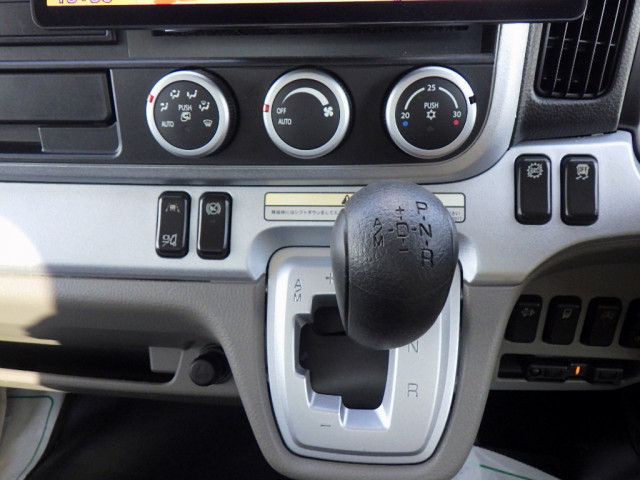 三菱ふそう キャンター 小型 車載専用車 2PG-FEB80(96581) 24枚目