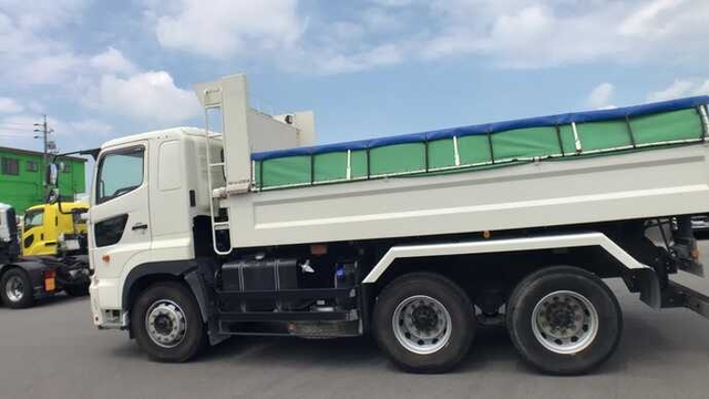 日野 プロフィア 大型 土砂ダンプ 2PG-FS1AGA(34716) 9枚目