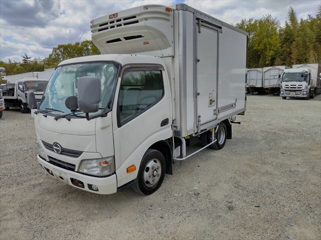日野 デュトロ 小型 冷蔵冷凍バン TKG-XZC605M(9393) 4枚目