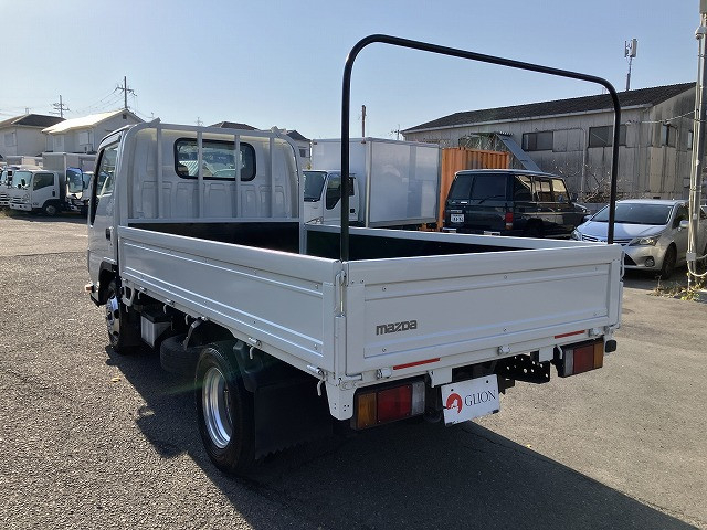 マツダ タイタン 小型 平ボディ TRG-LJR85A(96584) 6枚目