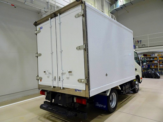 日野 デュトロ 小型 冷凍冷蔵バン TPG-XZC605M(96586) 3枚目
