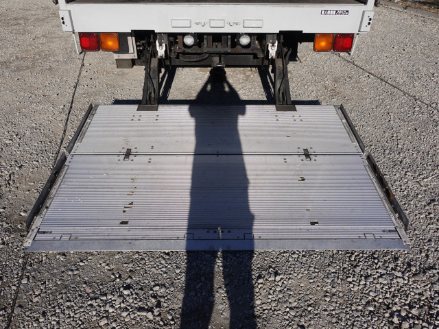 いすゞ フォワード 中型 アルミバン TKG-FRR90T2(96588) 9枚目